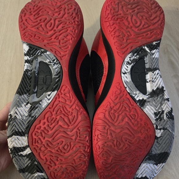 Under Armour Lockdown 6 Basketball Running Shoe, Size M 11.5/ W 13 - Picture 8 of 8